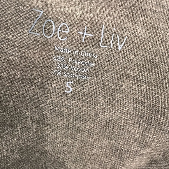 Zoe and Liv “ You are the Pina to my Colada” shirt size small - Picture 5 of 6